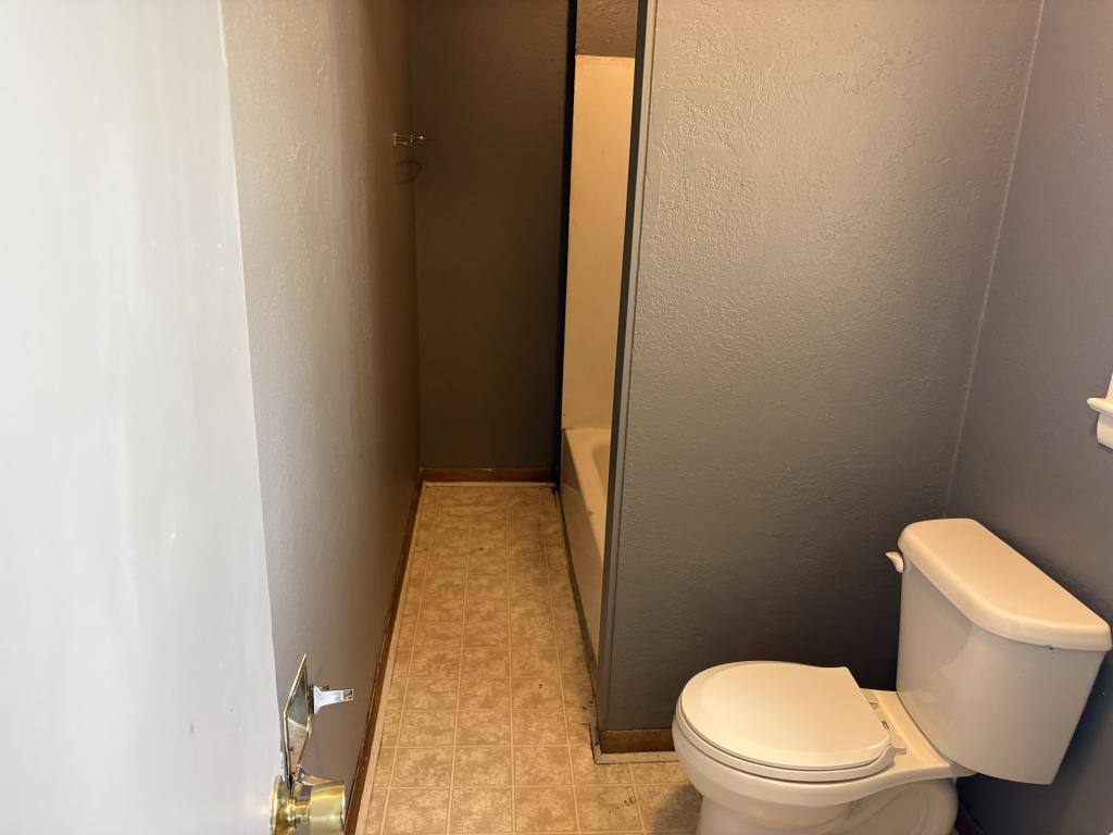 Apartment for rent at 403 S Ohio St #1, El Dorado Springs, MO 64744