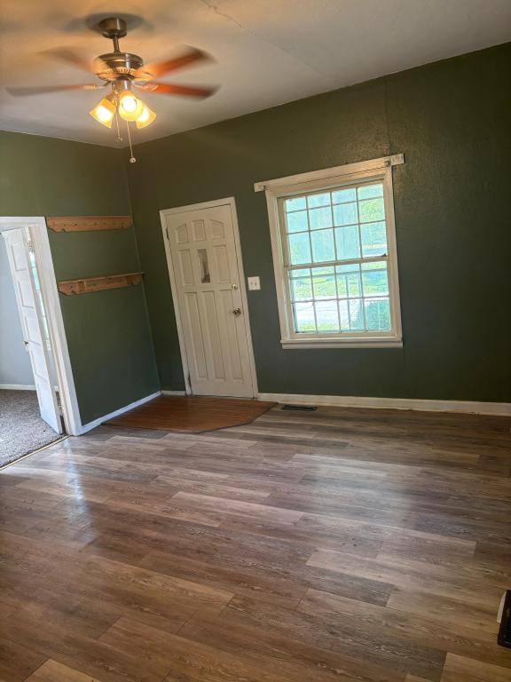 House for rent at 801 E 9th St, Lamar, MO 64759