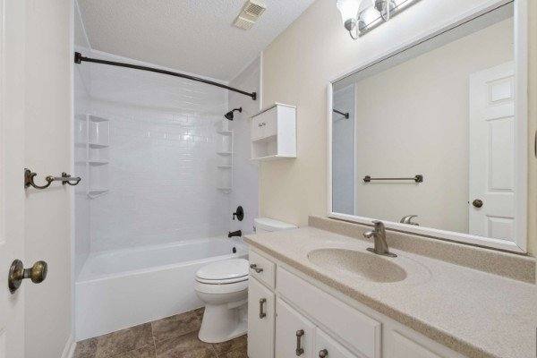 Townhouse for rent at 1404 Quail Run, Nashville, TN 37214
