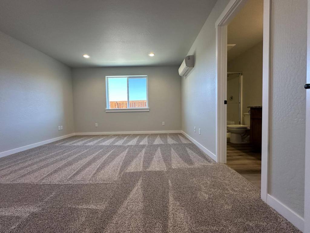 Townhouse for rent at 1149 Annalise St, Central Point, OR 97502