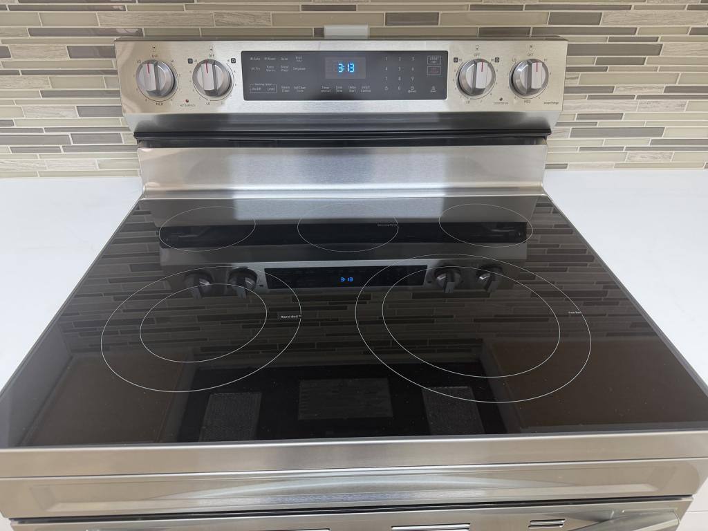 Apartment for rent at 1656 Newhall St, Santa Clara, CA 95050