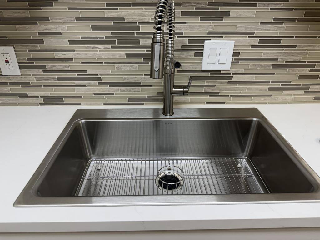 Apartment for rent at 1656 Newhall St, Santa Clara, CA 95050