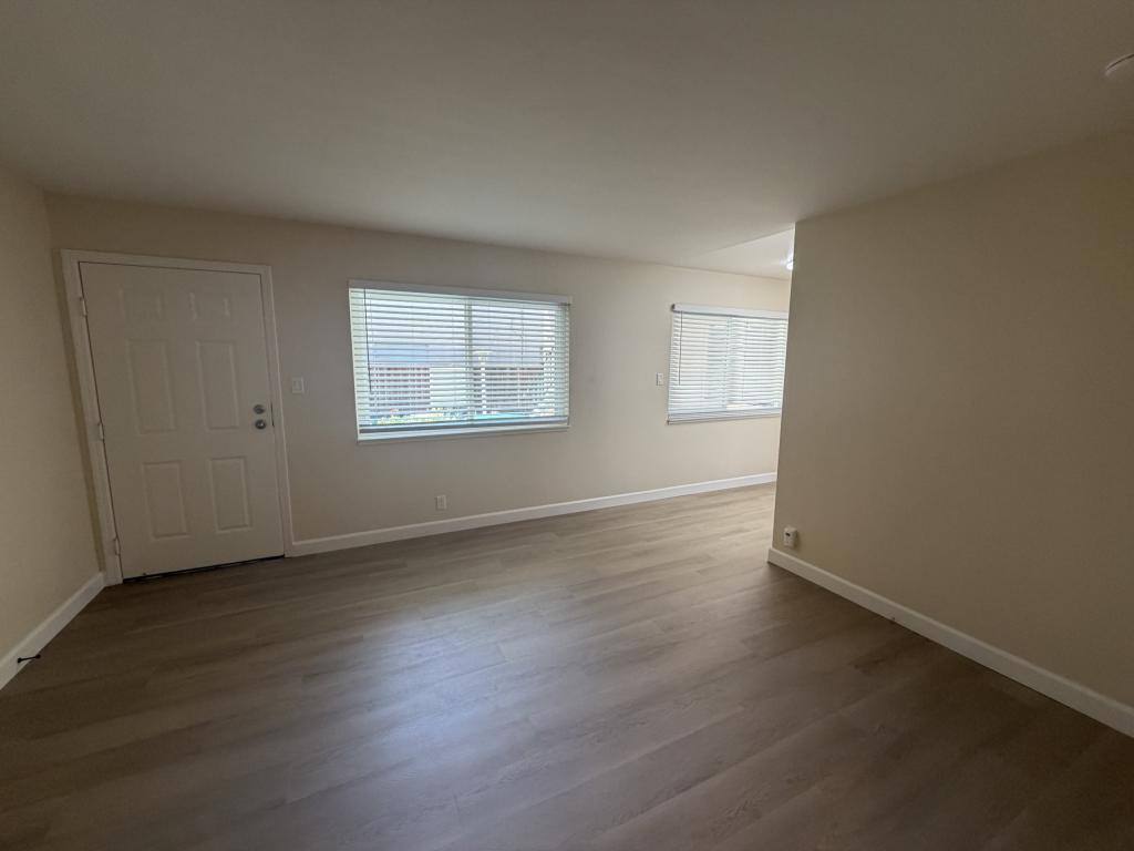 Apartment for rent at 1656 Newhall St, Santa Clara, CA 95050