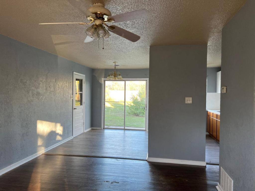 House for rent at 843 NW 58th St, Lawton, OK 73505