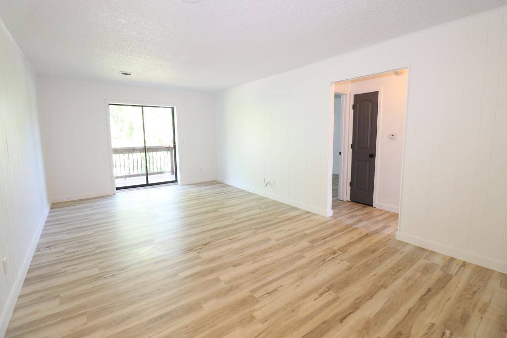 Apartment for rent at 122 Fairway Ave #124, Monett, MO 65708