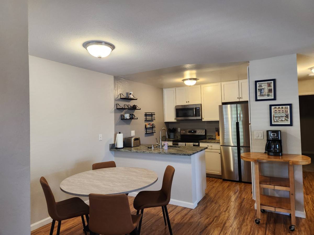 Condo for rent at 5450 Concord Blvd, Concord, CA 94521