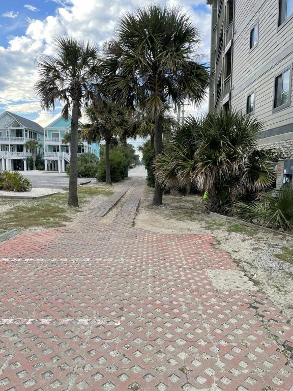 Townhouse for rent at 415 A 10th Ave S, Myrtle Beach, SC 29575