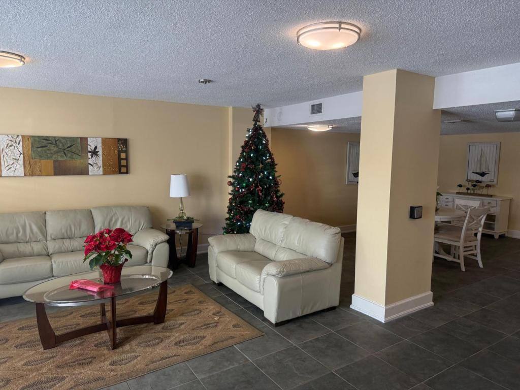Condo for rent at 925 N Halifax Ave, Daytona Beach, FL 32118