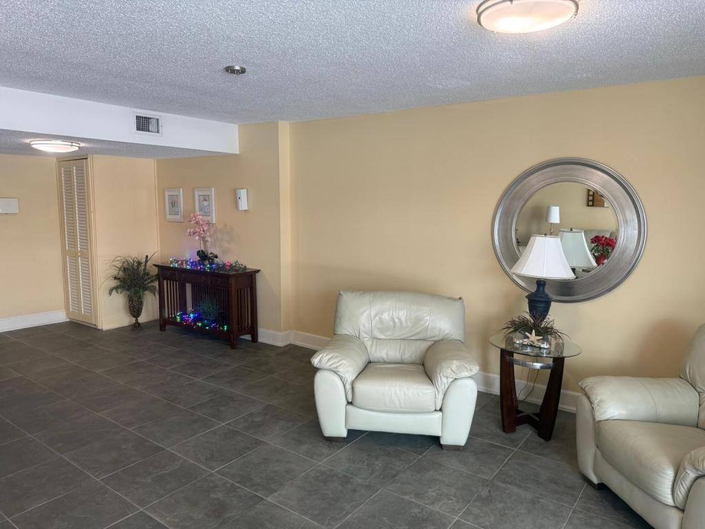 Condo for rent at 925 N Halifax Ave, Daytona Beach, FL 32118