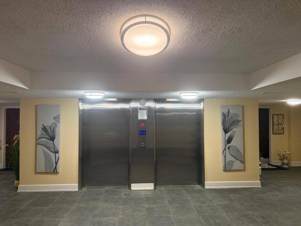 Condo for rent at 925 N Halifax Ave, Daytona Beach, FL 32118