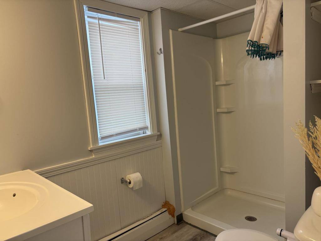 House for rent at 56 Roxbury Rd, Mexico, ME 04257