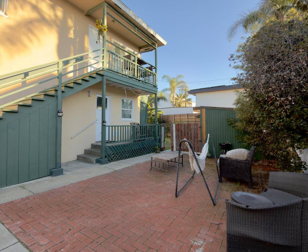 Apartment for rent at 733 1 2 Beryl St, San Diego, CA 92109