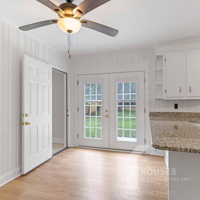 House for rent at 9 Forestdale Dr, Taylors, SC 29687