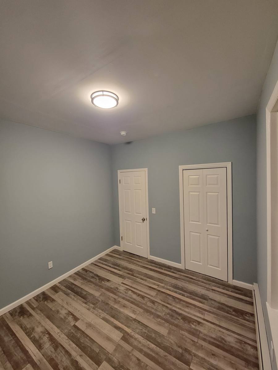Apartment for rent at 47 Williams St #1, Hartford, CT 06120
