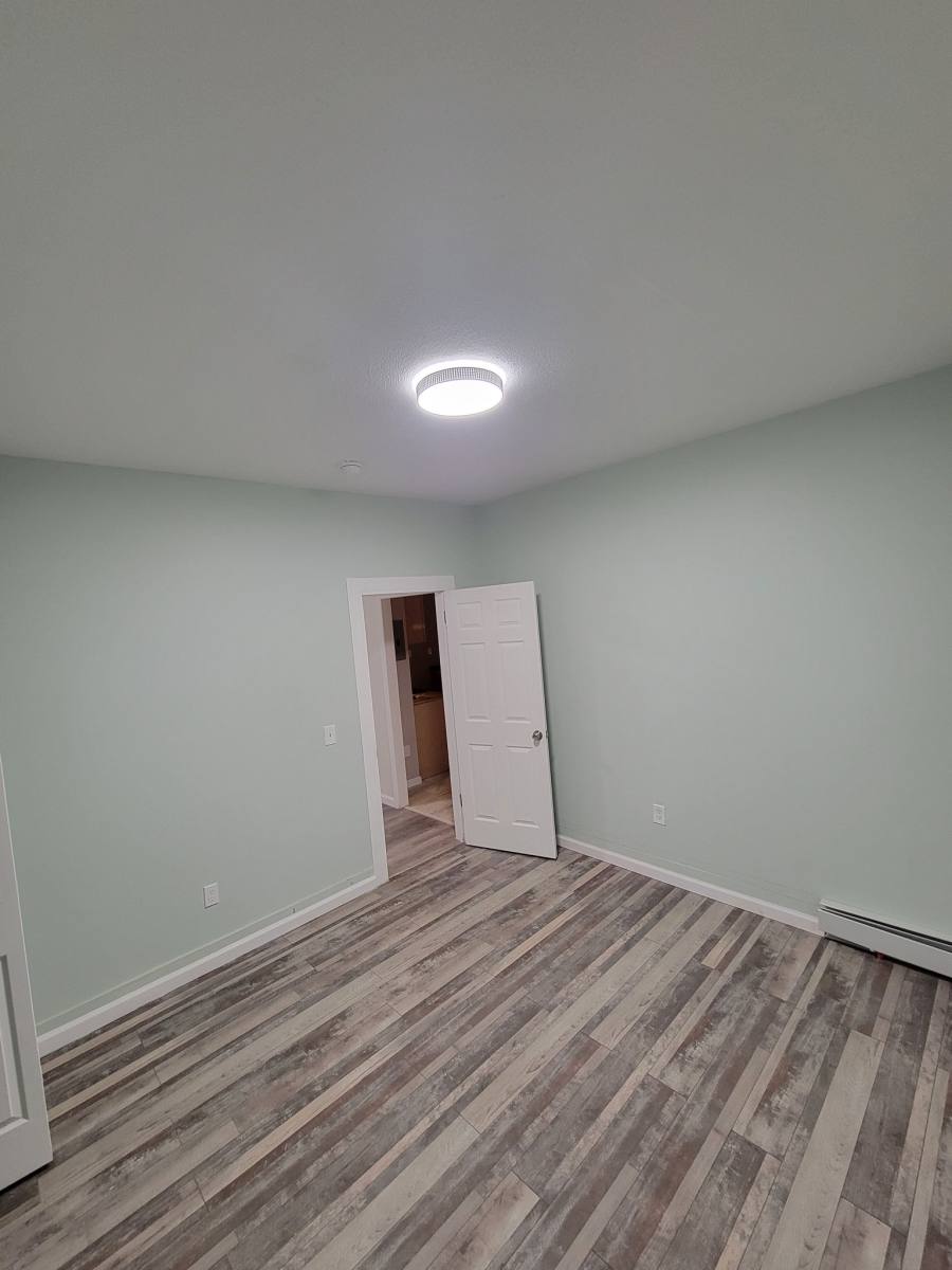 Apartment for rent at 47 Williams St #1, Hartford, CT 06120