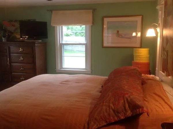Condo for rent at 11 Rutherford Court, Warwick, RI 02886