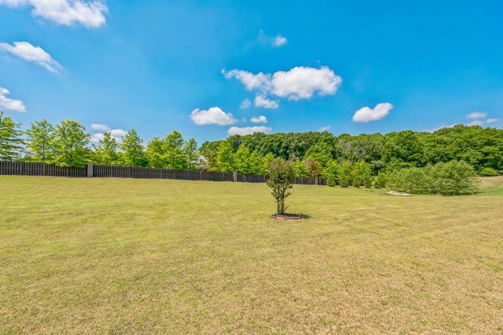 House for rent at 1012 Leland Dr, Matthews, NC 28104