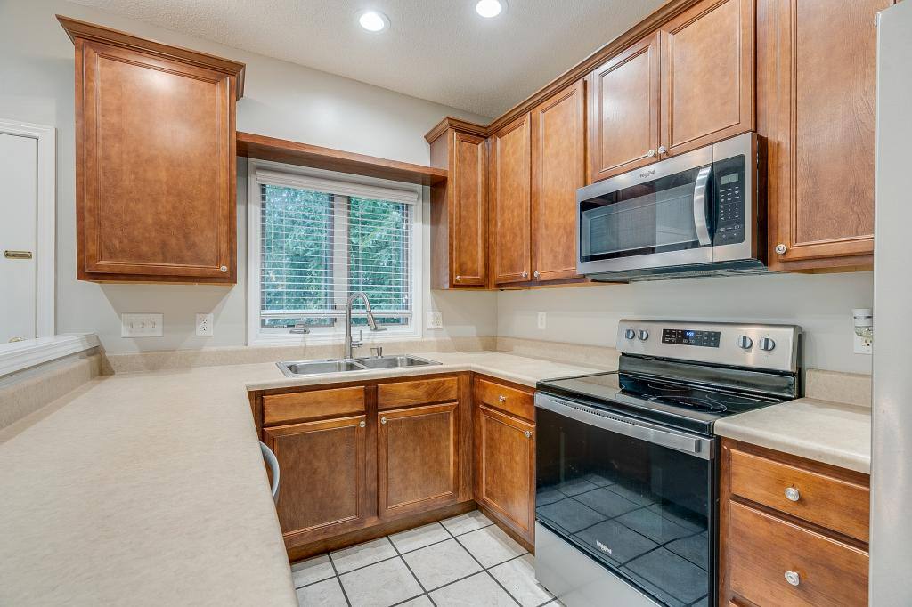 Condo for rent at 176 S Austin Springs Rd, Johnson City, TN 37601