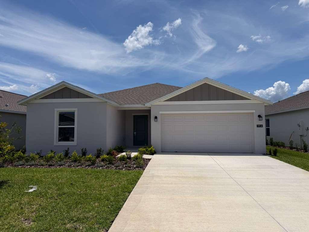 House for rent at 1914 Pine Meadows Golfcourse Rd, Eustis, FL 32726
