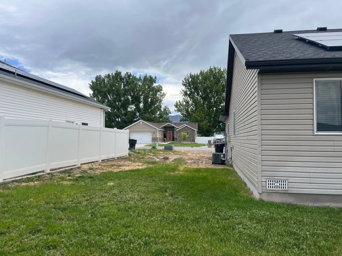 House for rent at 1048 S 150 W, Tremonton, UT 84337