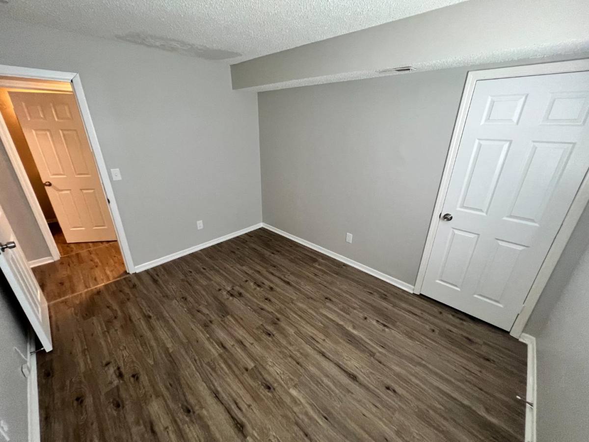 Apartment for rent at 884 Gordon Smith Blvd, Hamilton, OH 45013