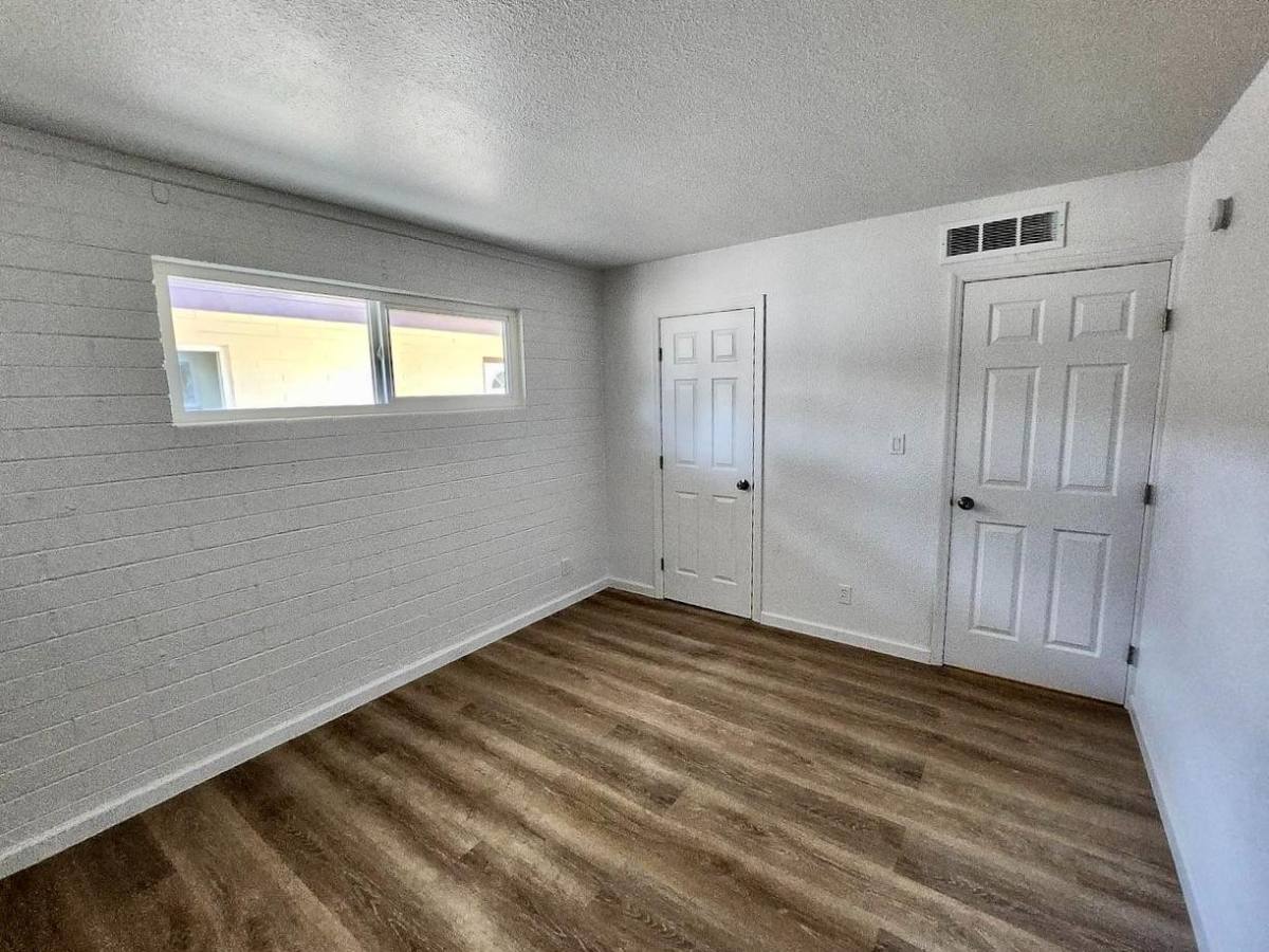 Apartment for rent at 9644 N 11th Ave #5, Phoenix, AZ 85021