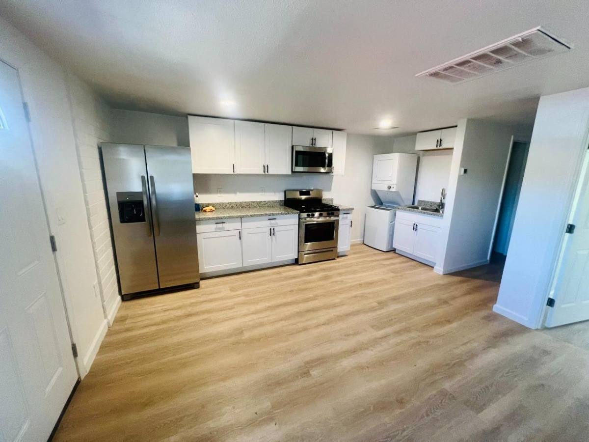 Apartment for rent at 9644 N 11th Ave #5, Phoenix, AZ 85021