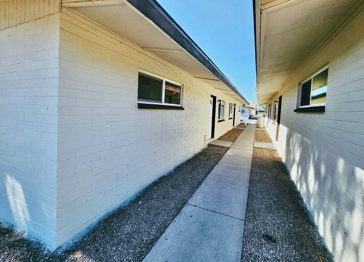 Apartment for rent at 9644 N 11th Ave #5, Phoenix, AZ 85021