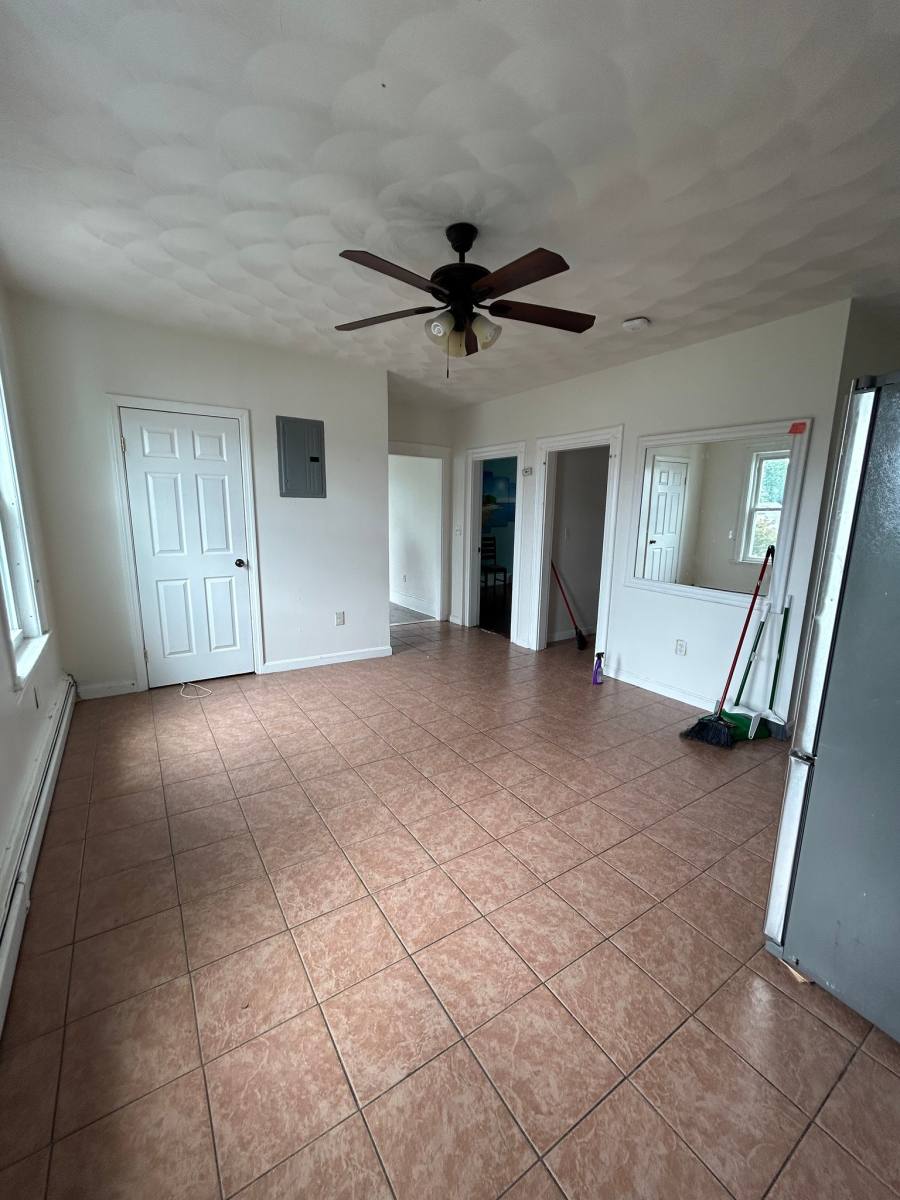 Apartment for rent at 109 Ferry St #3, Lawrence, MA 01840