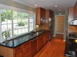 House for rent at 693 Glorietta Blvd, Lafayette, CA 94549