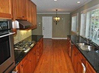 House for rent at 693 Glorietta Blvd, Lafayette, CA 94549