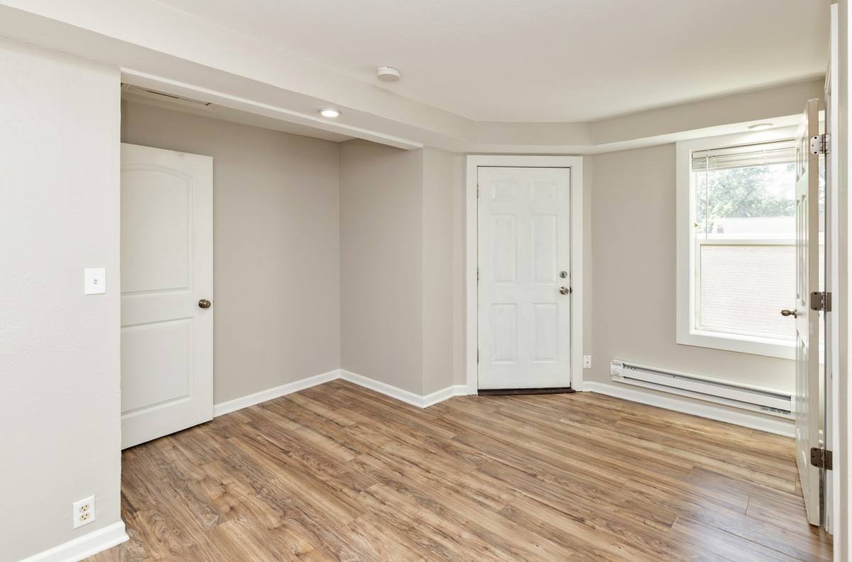 Apartment for rent at 3916 9th St #1, Des Moines, IA 50313