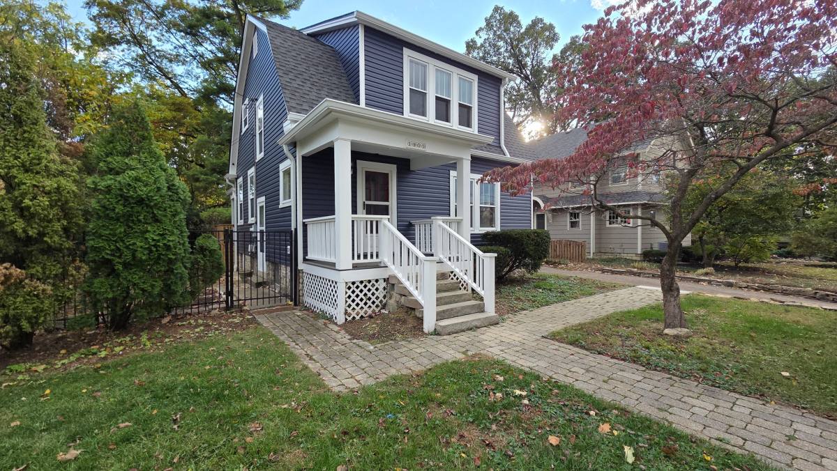 House for rent at 1905 W 1st Ave, Columbus, OH 43212