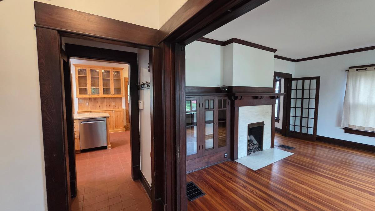 House for rent at 1905 W 1st Ave, Columbus, OH 43212