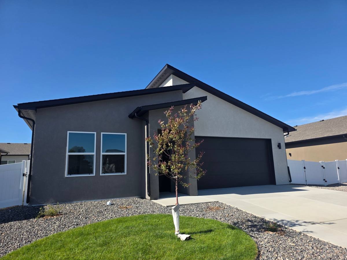 House for rent at 1670 Rusty Rivet Rd, Fruita, CO 81521
