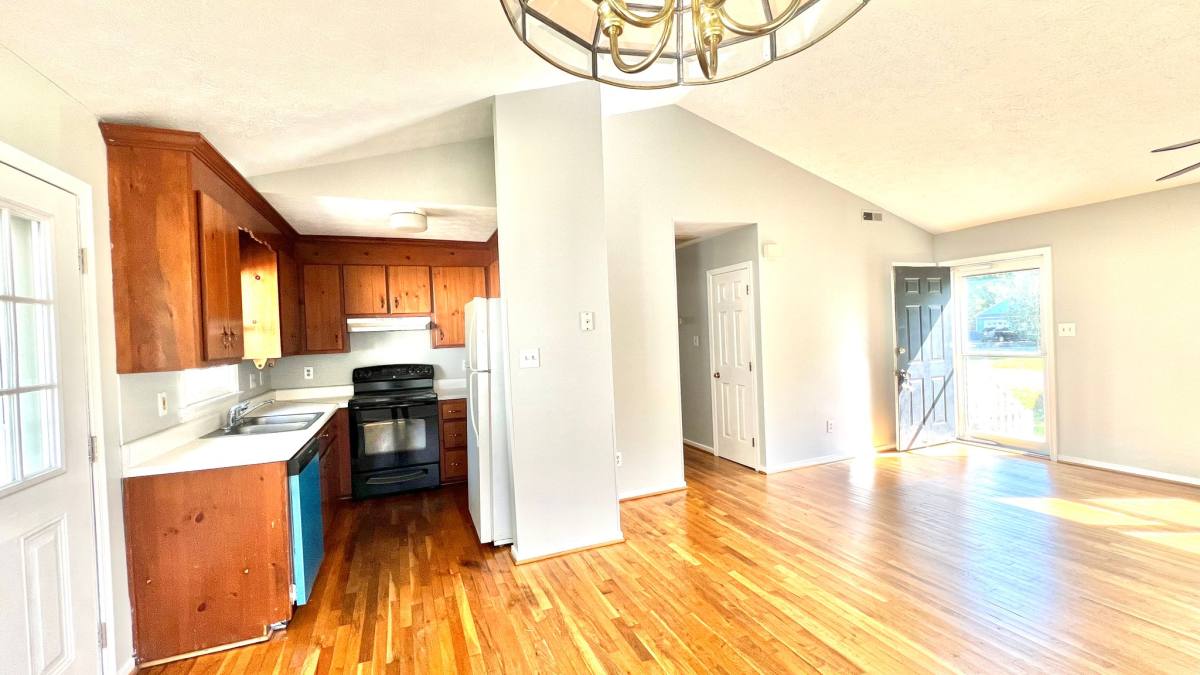 House for rent at 14720 Loren Dr, Chester, VA 23836