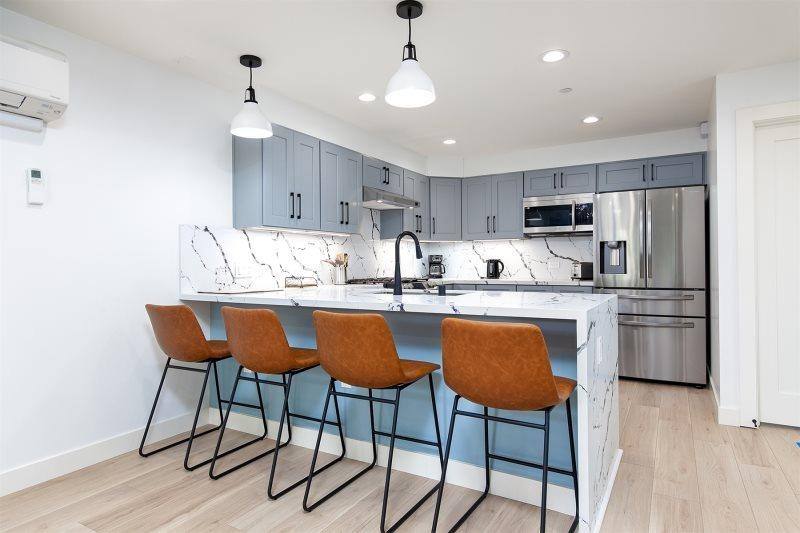 Condo for rent at 823 Island Court, San Diego, CA 92109