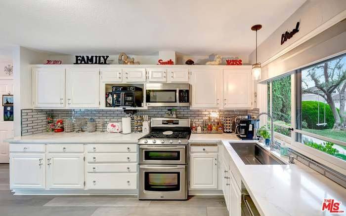 House for rent at 26817 Cuatro Milpas St, Valencia, CA 91354