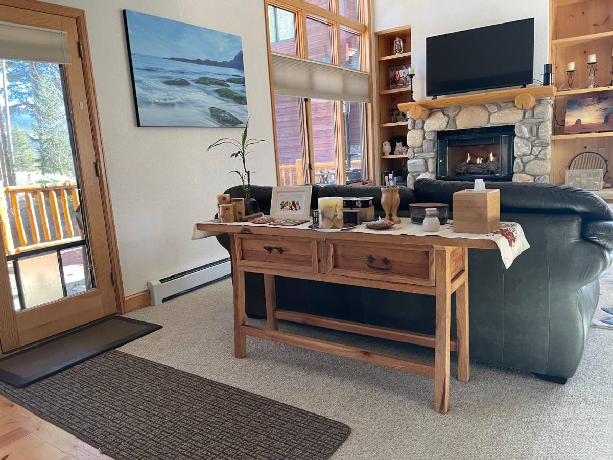 Townhouse for rent at 1236 County Rd #8, Fraser, CO 80442