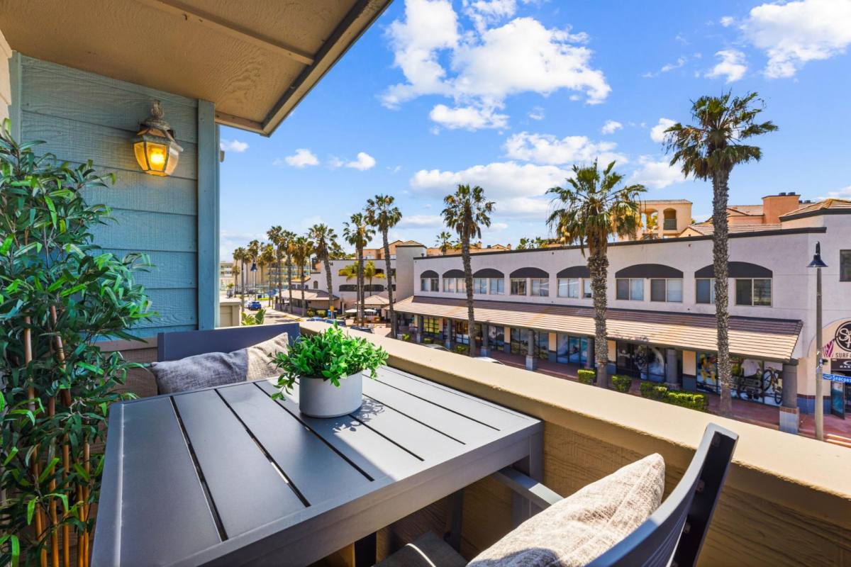 Condo for rent at 723 Seacoast Dr, Imperial Beach, CA 91932