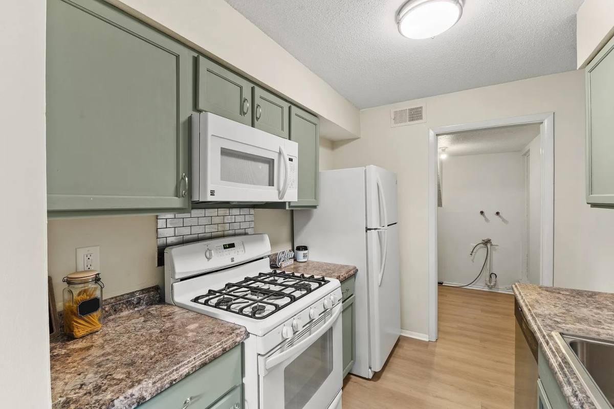 Townhouse for rent at 968 Greenwood Trail W, Greenwood, IN 46142