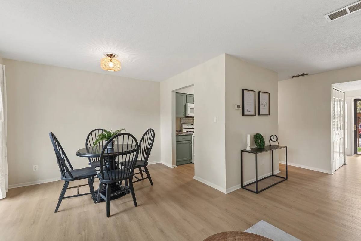 Townhouse for rent at 968 Greenwood Trail W, Greenwood, IN 46142