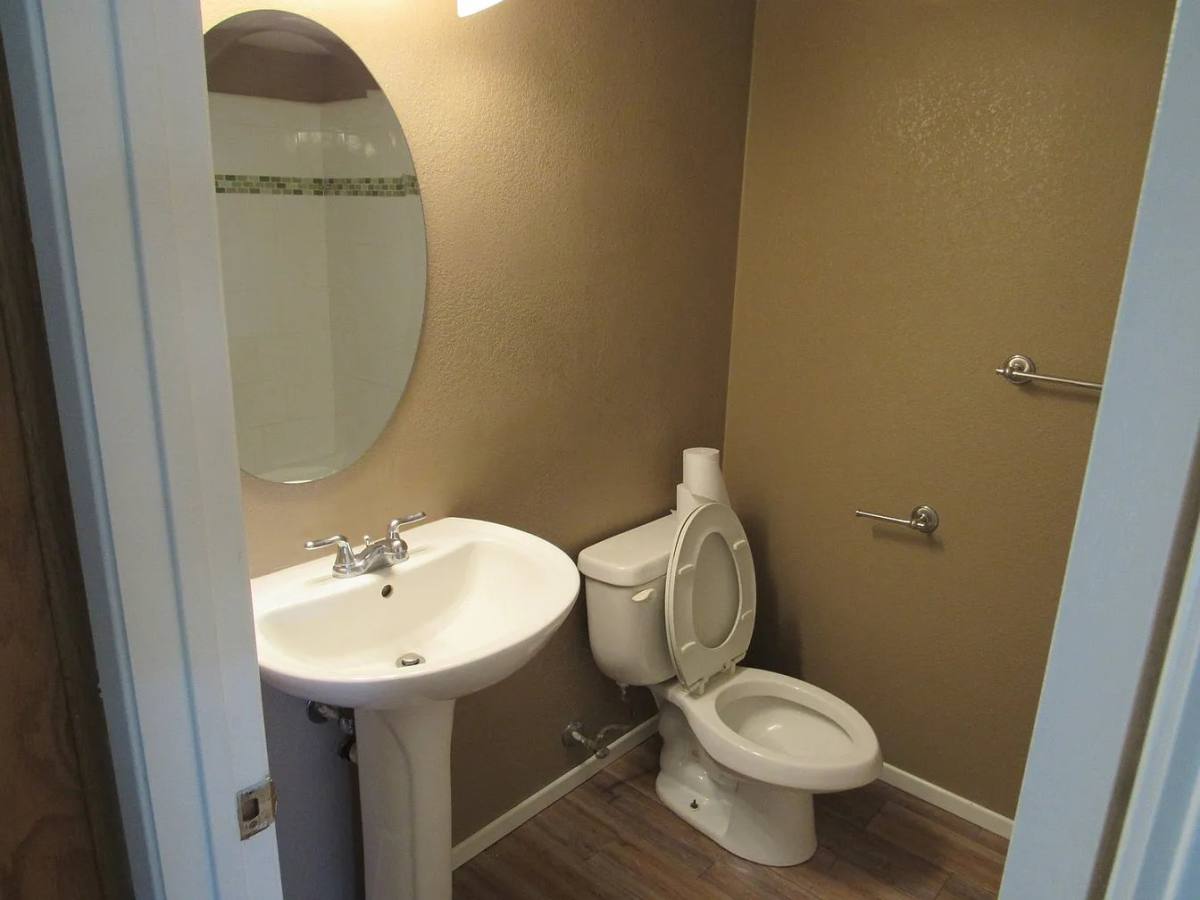 Townhouse for rent at 2600 Brookside Dr #64, Bakersfield, CA 93311