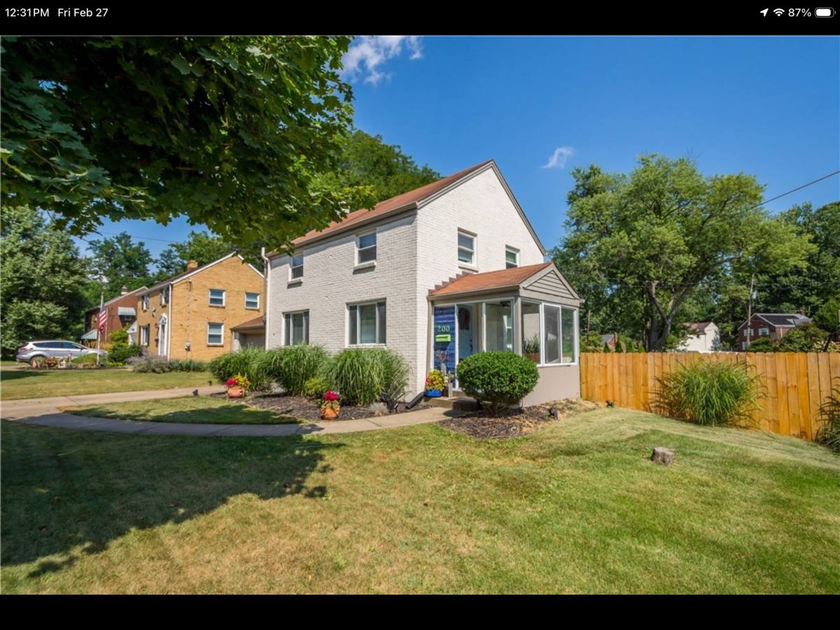 House for rent at 200 Fox Chapel Rd, Pittsburgh, PA 15238