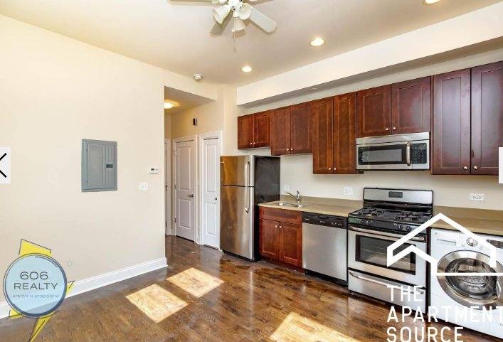 Apartment for rent at 649 W Deming Place #2, Chicago, IL 60614