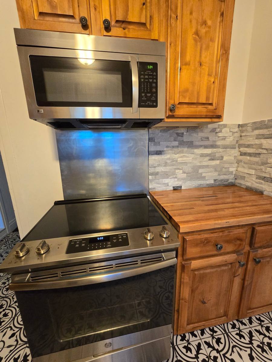 House for rent at 452 S Main St, Nephi, UT 84648