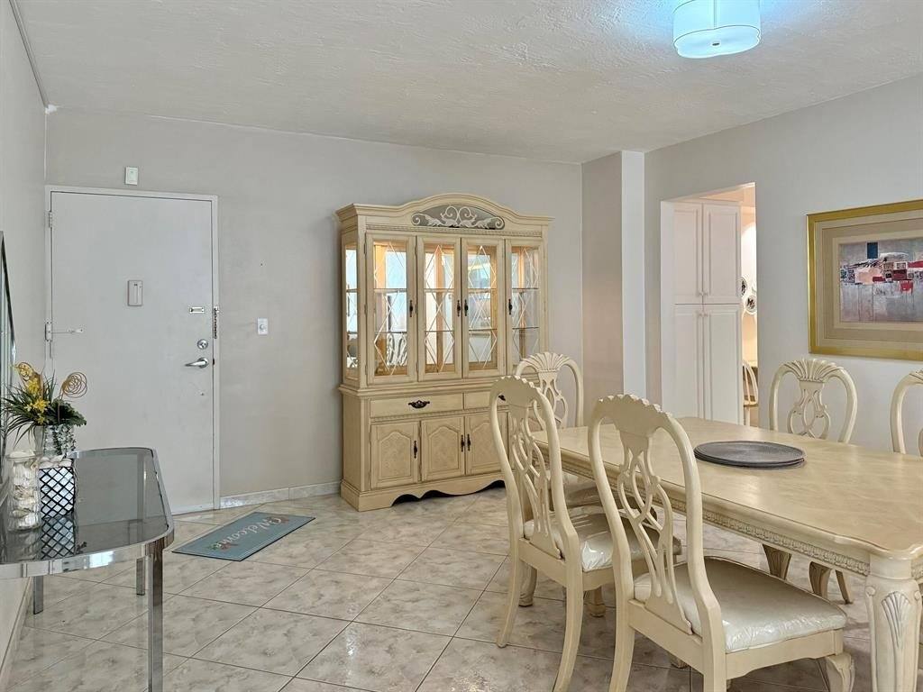 Apartment for rent at 4250 Galt Ocean Dr #14T, Fort Lauderdale, FL 33308
