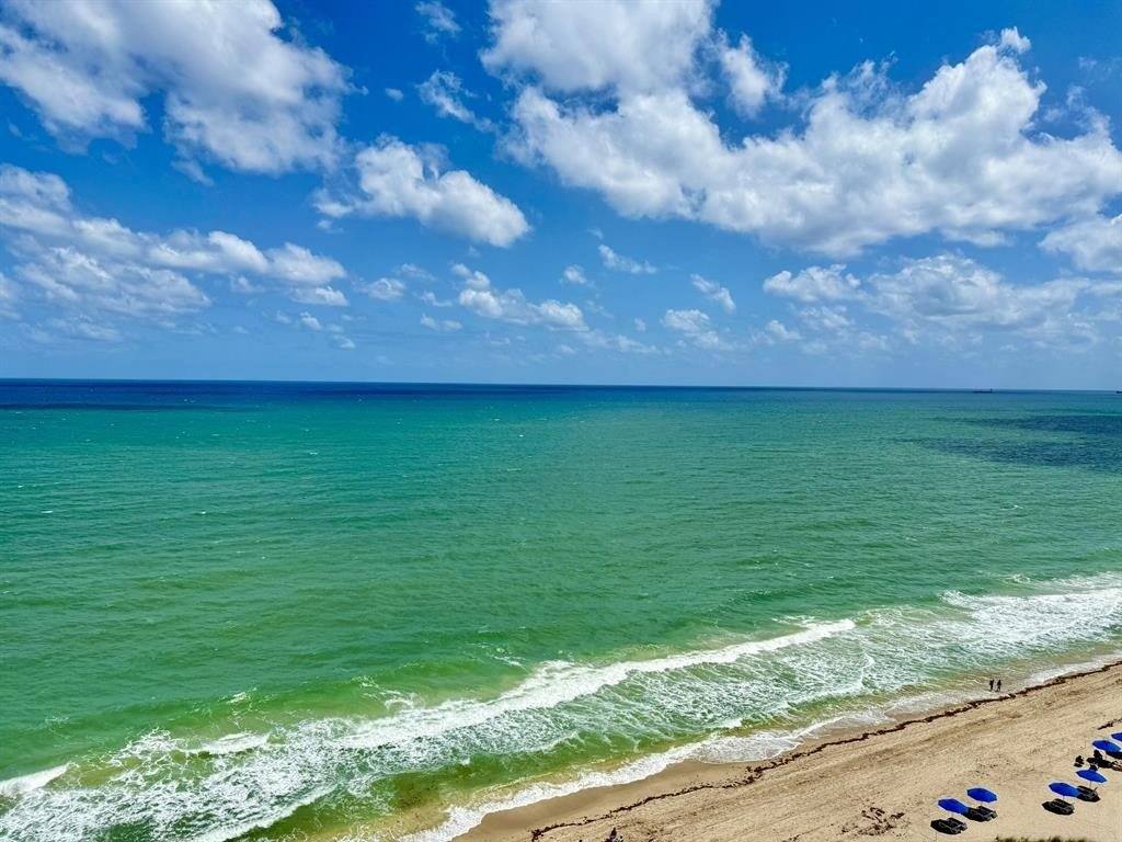 Apartment for rent at 4250 Galt Ocean Dr #14T, Fort Lauderdale, FL 33308