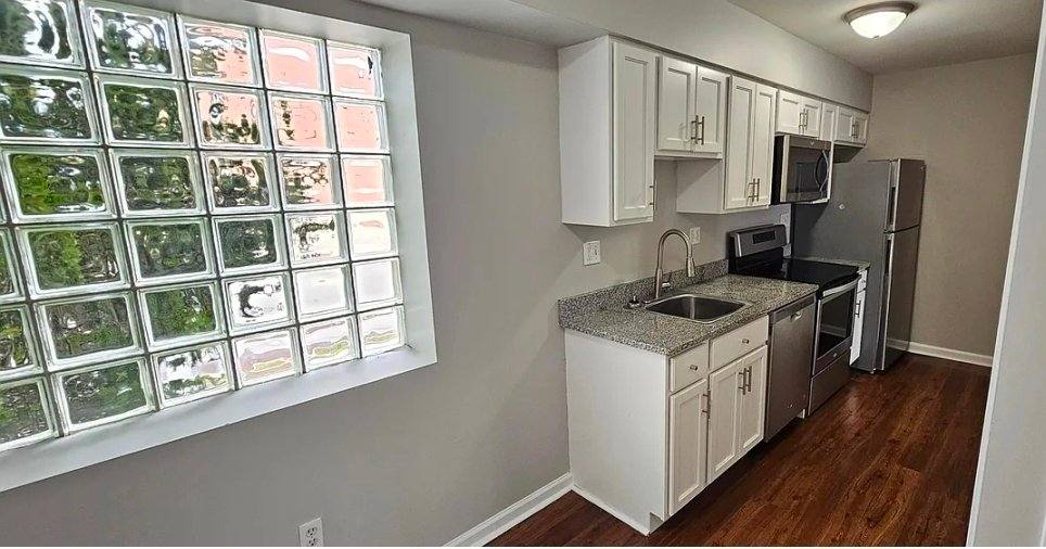 Apartment for rent at 204 Cherry St #5, Milford, CT 06460