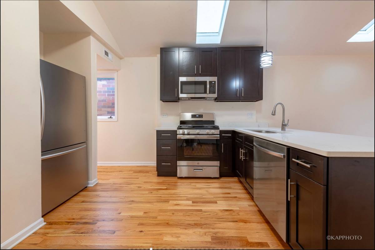 Condo for rent at 2435 W Polk St #3, Chicago, IL 60612